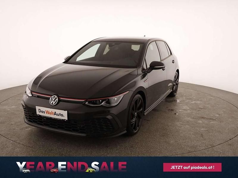 Grau Gebraucht 2023 VW Golf VIII GTI Limousine | € 36.950 (Etwas zu teuer) - Bild 1/4