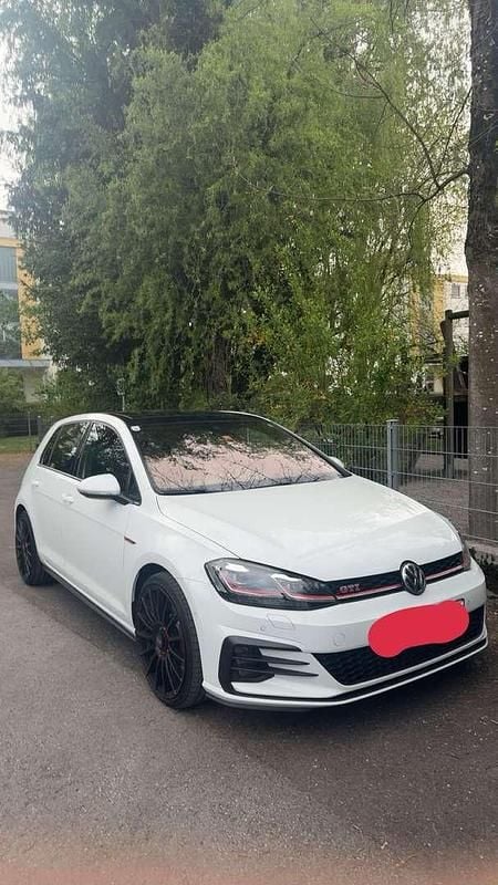 Gebraucht VW Golf VII GTI 245 PS (180 kW) 2019 Limousine