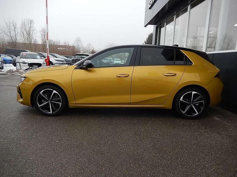 Gebraucht Opel Astra 136 PS (100 kW) 2025 Gelb Limousine