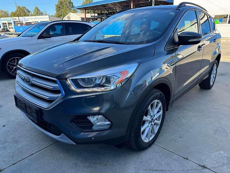 Gebraucht Ford Kuga Titanium 120 PS (88 kW) 2016 SUV