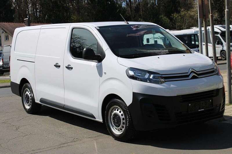 Weiß Gebraucht 2024 Citroën Jumpy Van / Kleinbus | € 25.990 (Superpreis) - Bild 1/4