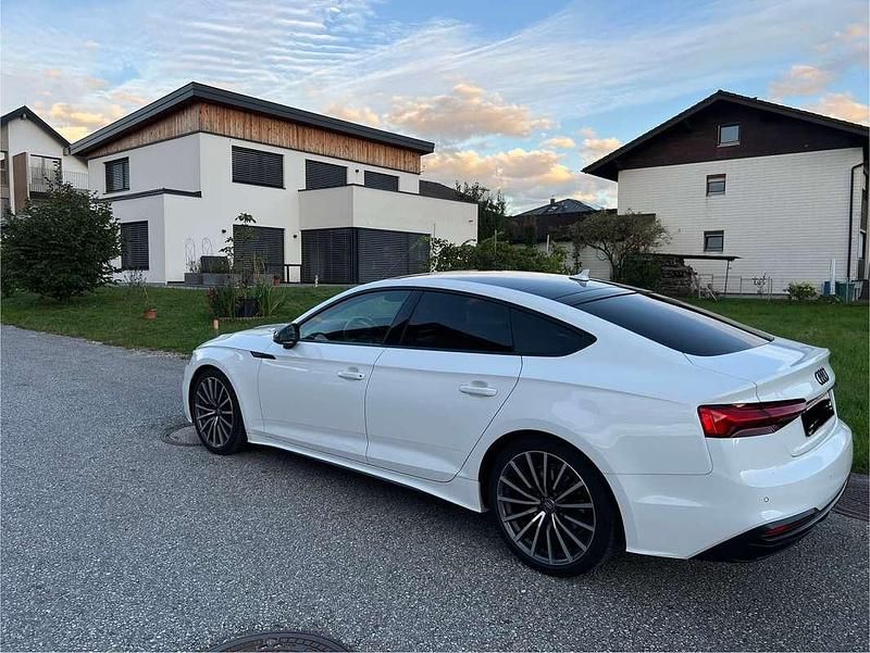 Gebraucht 2020 Audi A5 Sportback Kleinwagen | € 28.000 (Teuer) - Bild 1/4