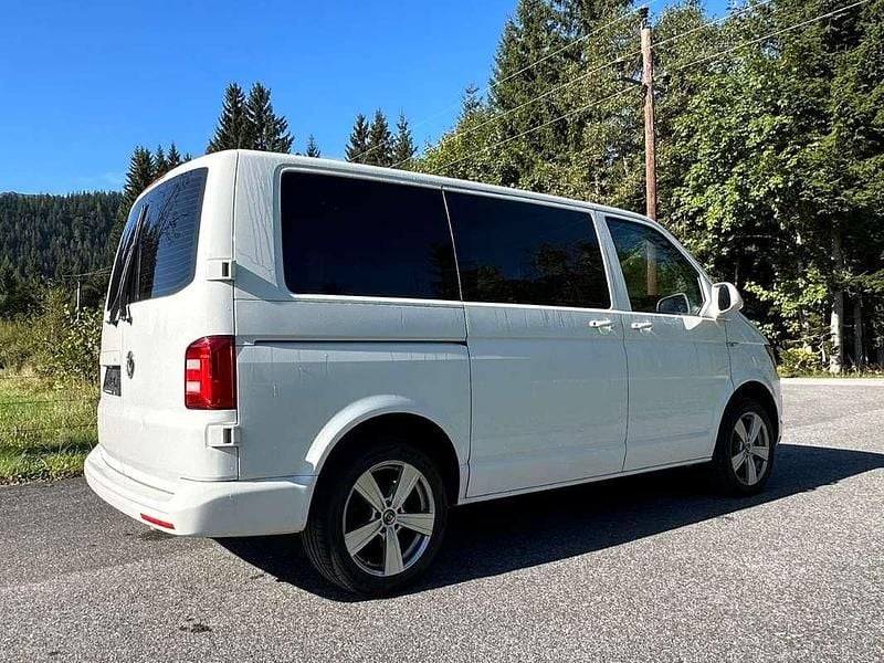 Gebraucht VW Multivan 150 PS (110 kW) 2016 Weiß Van
