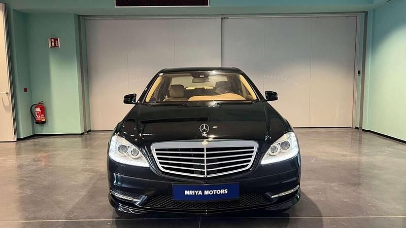 Gebraucht Mercedes S500 435 PS (319 kW) 2011 Schwarz Limousine