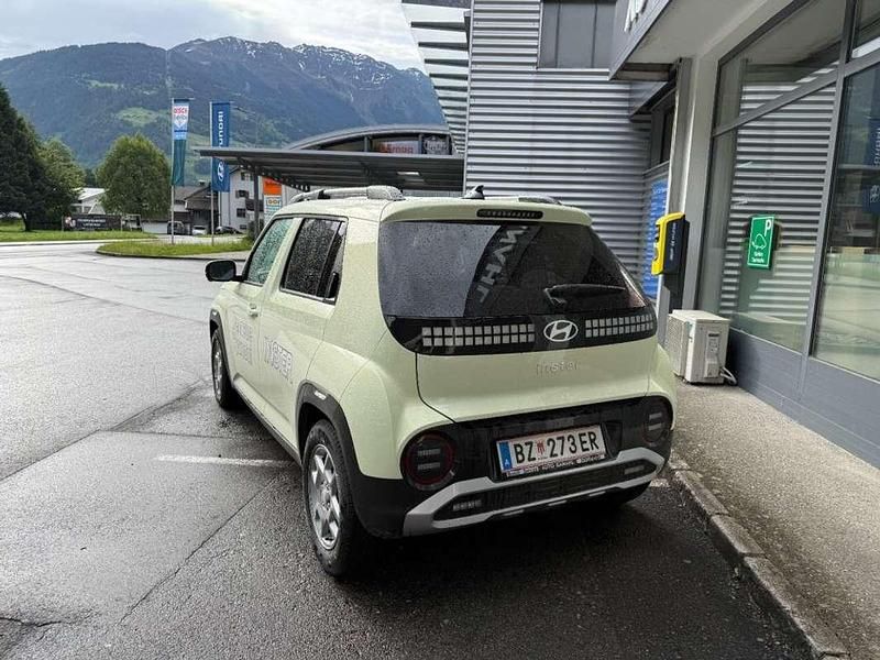 Gebraucht Hyundai Inster Trend 77 kW (105 PS) 2025 Gelb Kleinwagen
