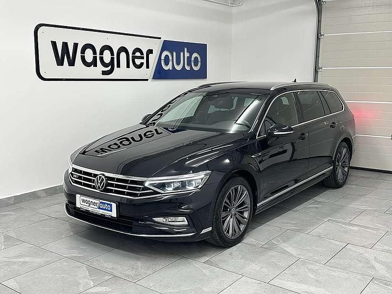 Gebraucht VW Passat Elegance 150 PS (110 kW) 2023 Schwarz Kombi