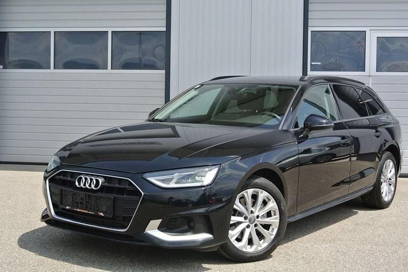 Gebraucht Audi A4 Ambiente 170 PS (125 kW) 2020 Schwarz Kombi