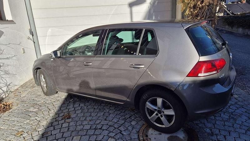 Gebraucht 2014 VW Golf VII Trendline Limousine | € 6.000 (Superpreis) - Bild 1/4