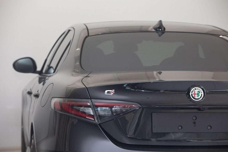 Gebraucht Alfa Romeo Giulia Sprint 280 PS (205 kW) 2025 Schwarz Limousine