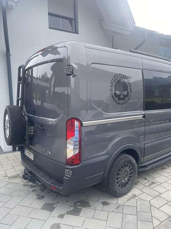 Gebraucht Ford Transit 170 PS (125 kW) 2018 Bronze