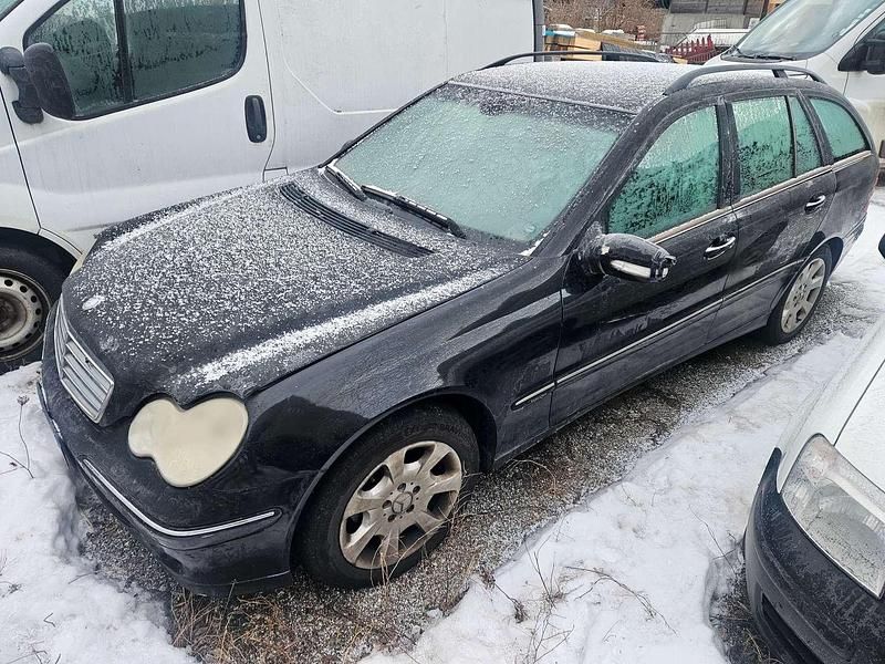 Schwarz Gebraucht 2008 Mercedes C220 Kombi | € 18.001 - Bild 1/4