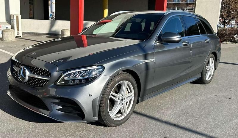 Gebraucht Mercedes C200 AMG line 150 PS (110 kW) 2018 Grau Kombi