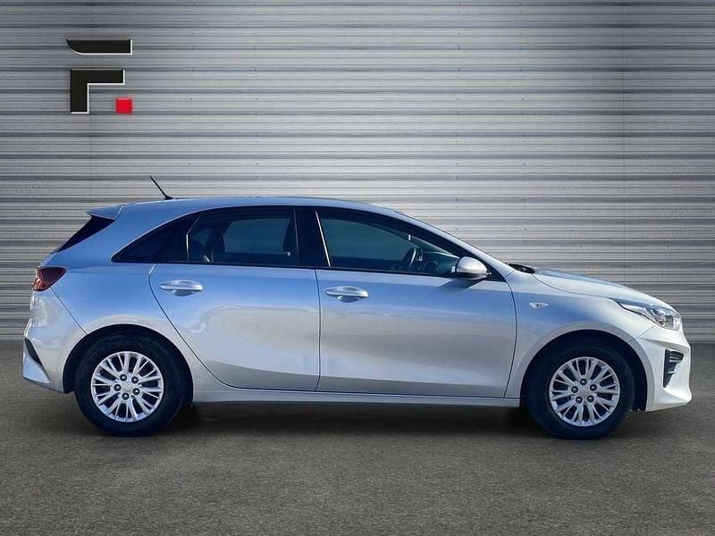 Gebraucht Kia Ceed 101 PS (74 kW) 2019 Grau Kleinwagen