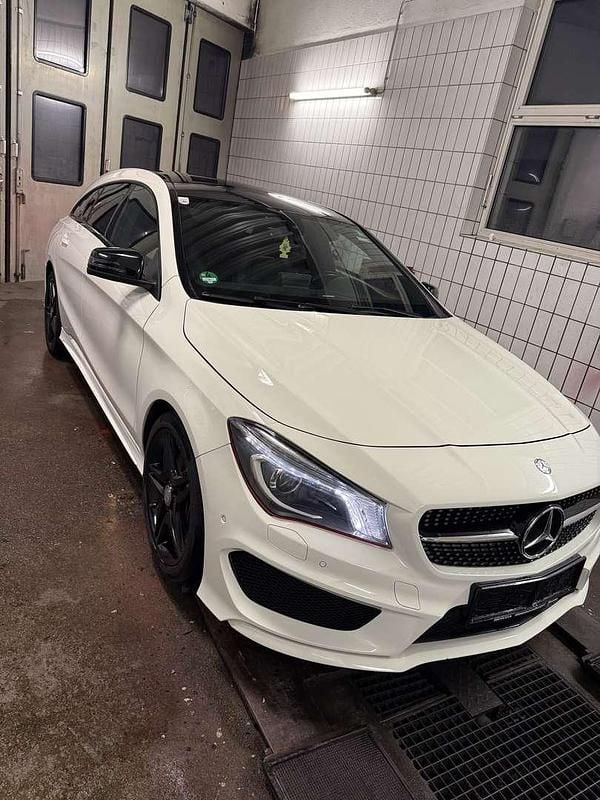 Gebraucht Mercedes CLA220 AMG line 177 PS (130 kW) 2016 Limousine