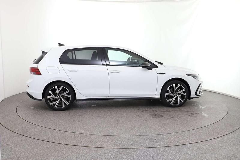 Gebraucht VW Golf VIII R-line 150 PS (110 kW) 2024 Weiss  normal Kombi