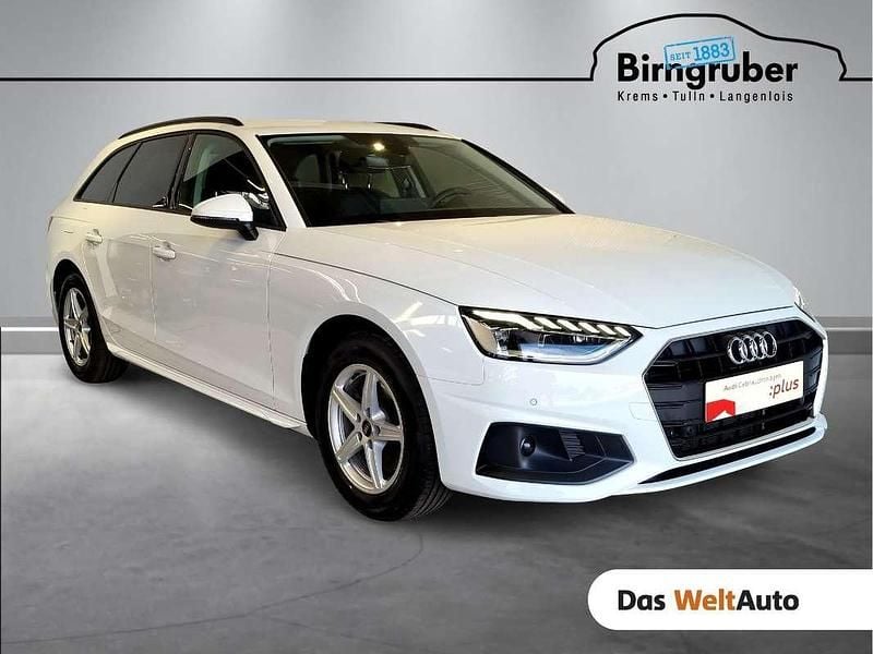 Weiss metallic Gebraucht 2024 Audi A4 Comfort Kombi | € 36.990 (Etwas zu teuer) - Bild 1/4