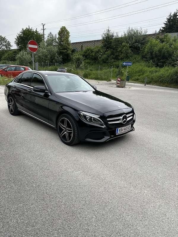 Gebraucht 2015 Mercedes C220 AMG line Limousine | € 17.300 (Guter Preis) - Bild 1/4