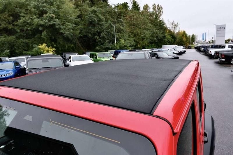 Neu Jeep Wrangler Rubicon 379 PS (278 kW) 2025 Rot SUV