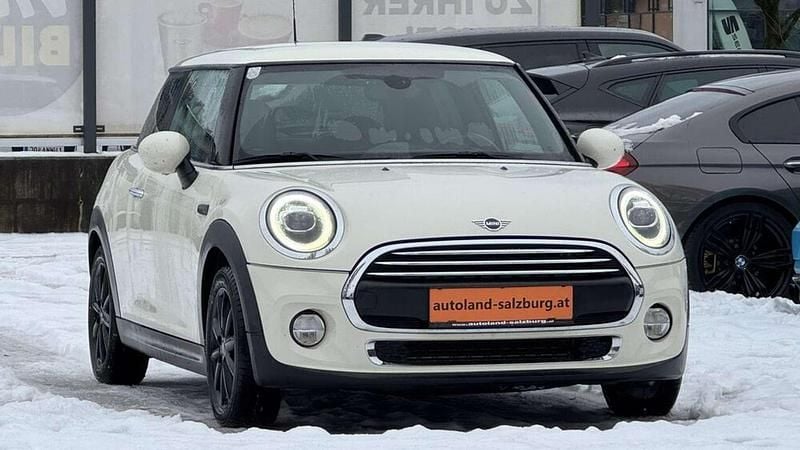 Gebraucht Mini ONE 102 PS (75 kW) 2019 Weiß Kleinwagen
