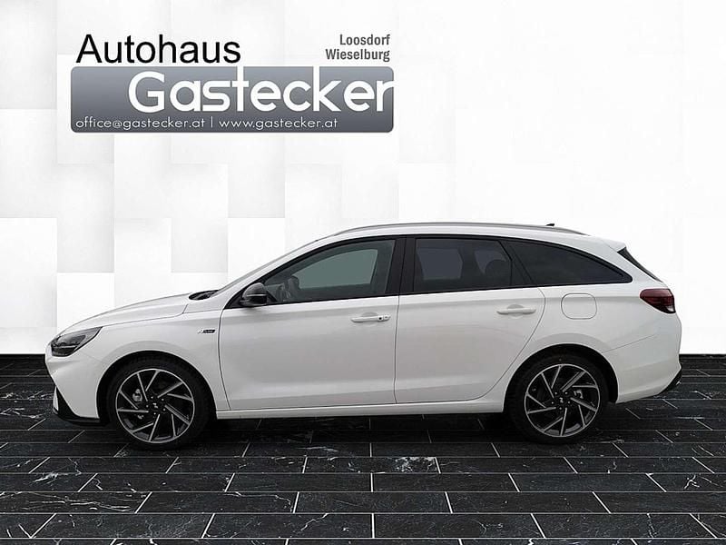 Gebraucht Hyundai i30 N Line 159 PS (116 kW) 2024 Weiß Kombi
