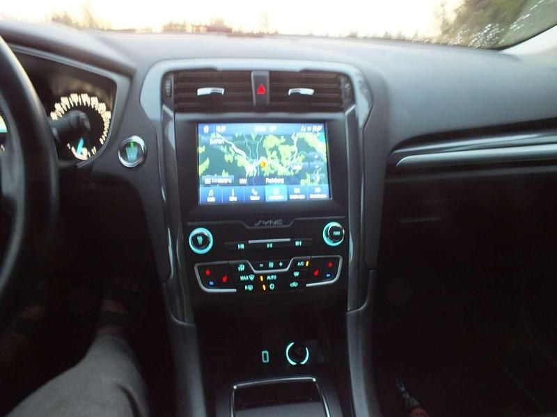 Gebraucht Ford Mondeo Titanium 150 PS (110 kW) 2022 Grau Kombi