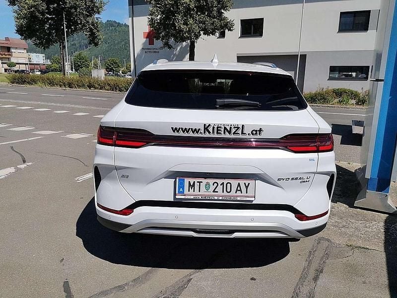 Gebraucht BYD Seal U Design 238 kW (324 PS) 2025 Weiß SUV