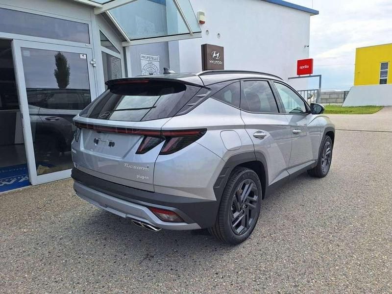 Neu Hyundai Tucson 159 PS (116 kW) 2025 Schwarz SUV