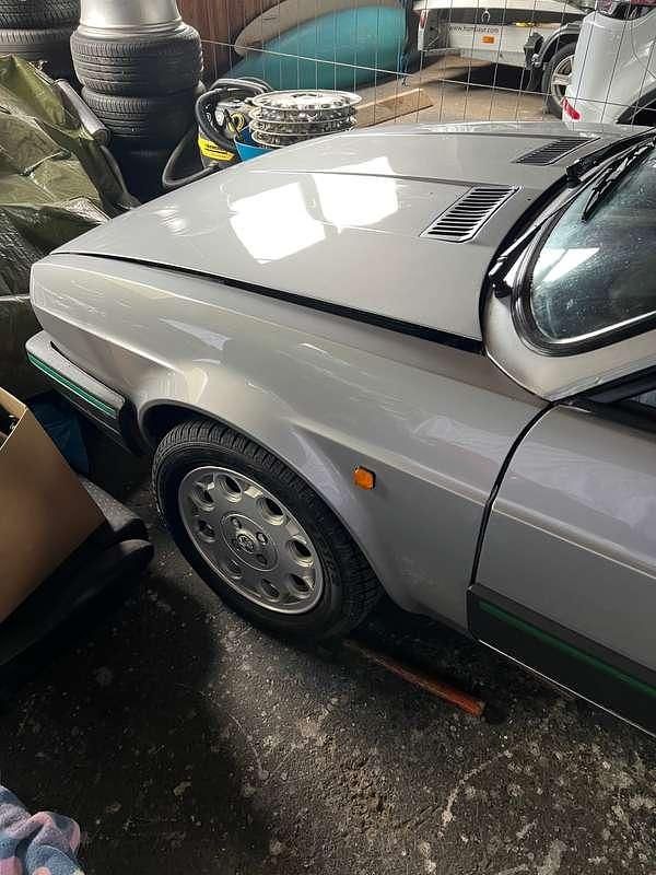 Silber Gebraucht 1983 Alfa Romeo Sprint Sprint Coupé | € 15.000 - Bild 1/4