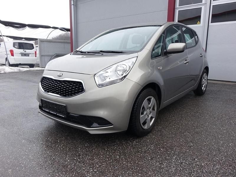 Gebraucht Kia Venga 90 PS (66 kW) 2016 Grau Kleinwagen