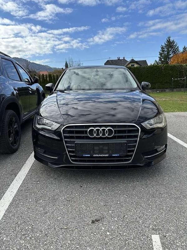 Gebraucht Audi A3 Ambiente 105 PS (77 kW) 2013 Limousine