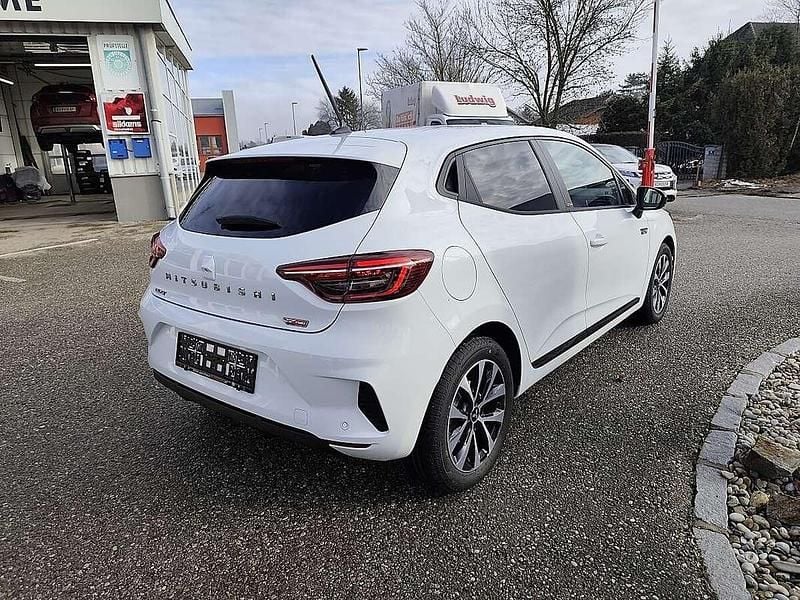 Neu Mitsubishi Colt Invite 94 PS (69 kW) 2025 Weiß Kleinwagen