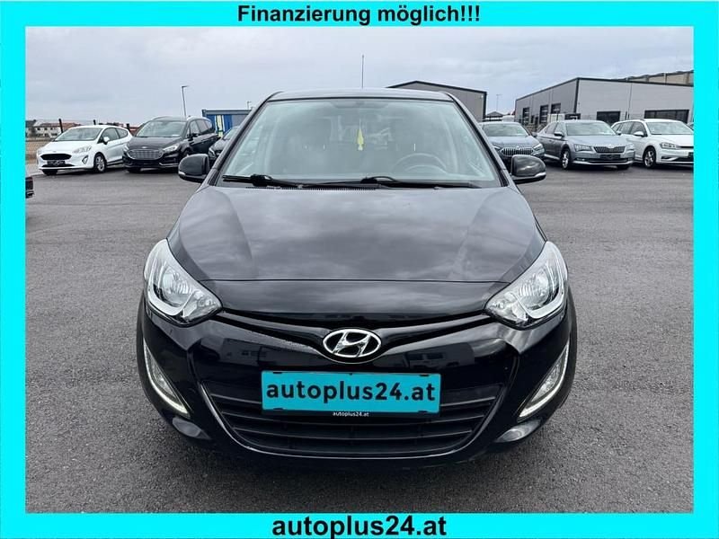 Gebraucht Hyundai i20 GO! 84 PS (61 kW) 2015 Kleinwagen