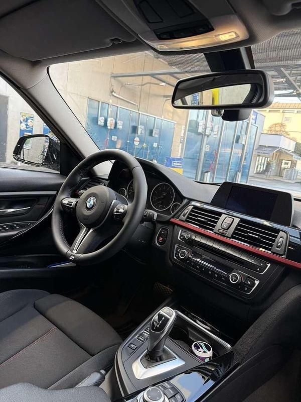 Gebraucht BMW 320 M Sport 184 PS (135 kW) 2012 Limousine