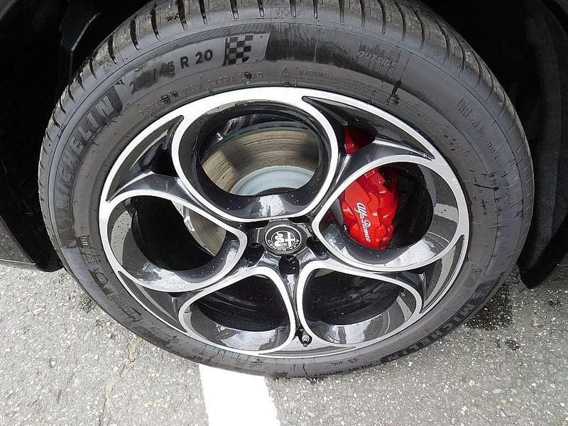 Gebraucht Alfa Romeo Stelvio Veloce 160 PS (117 kW) 2024 Schwarz SUV