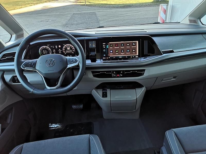 Neu VW Multivan Edition 179 PS (131 kW) 2025 Van