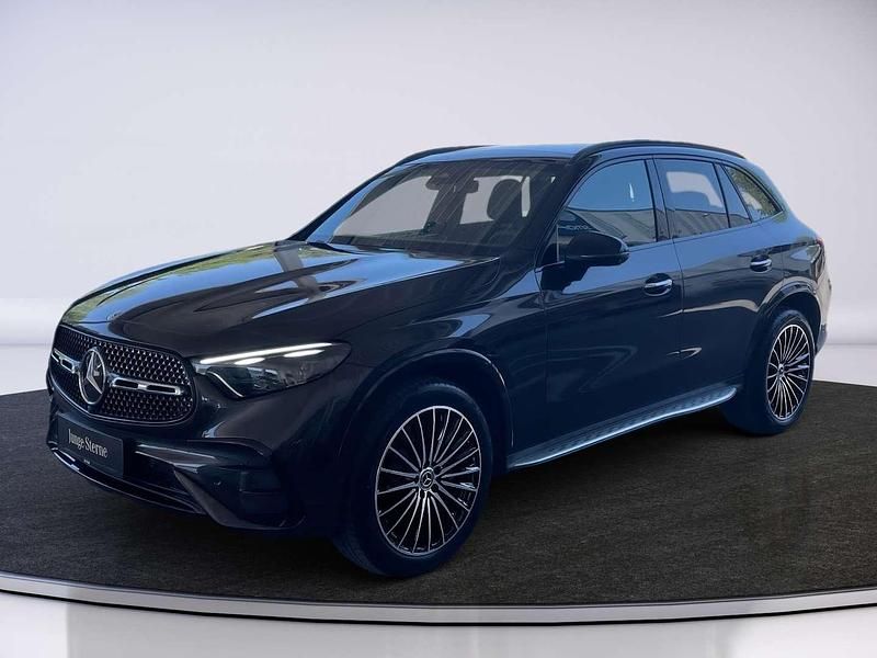 Gebraucht Mercedes GLC200 Edition 163 PS (119 kW) 2025 Grau SUV