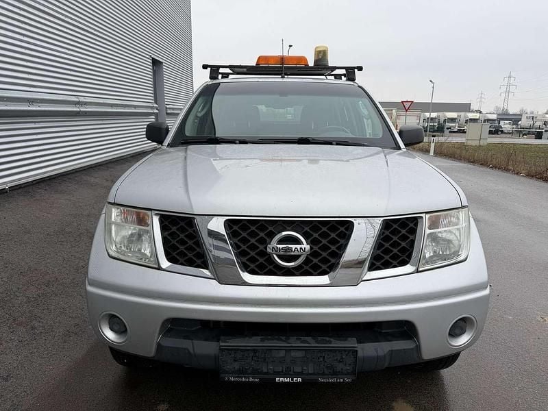 Gebraucht Nissan Navara SE 174 PS (127 kW) 2006 Grau Abholung