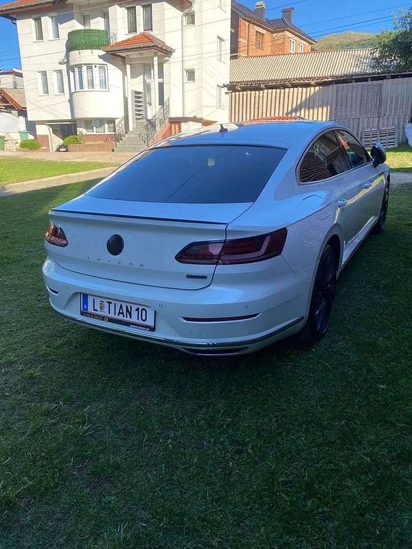 Gebraucht VW Arteon R-line 239 PS (175 kW) 2017 Kleinwagen