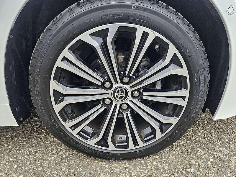 Gebraucht Toyota Corolla Active 98 PS (72 kW) 2021 Weiß Limousine