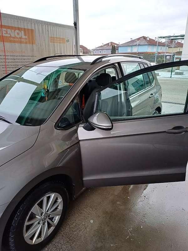 Gebraucht VW Golf VII Comfortline 110 PS (80 kW) 2016 Grau Limousine