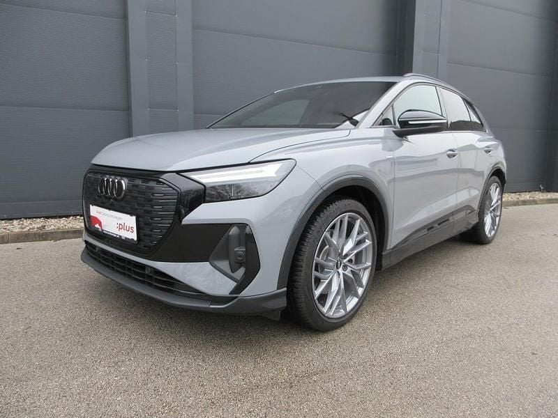 Gebraucht Audi Q4 e-tron 77 kW (105 PS) 2025 Mittelgrau  normal SUV