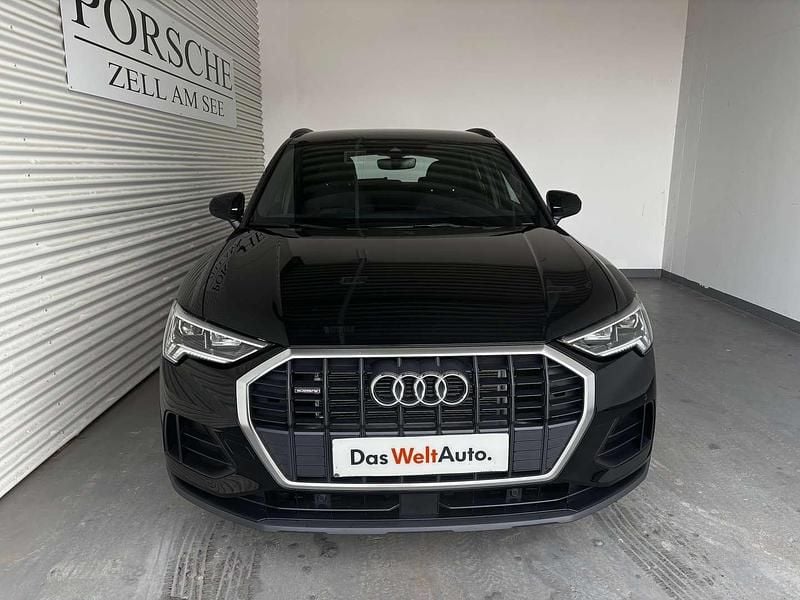 Gebraucht Audi Q3 Ambiente 193 PS (141 kW) 2025 Schwarz  metallicperleffektno SUV