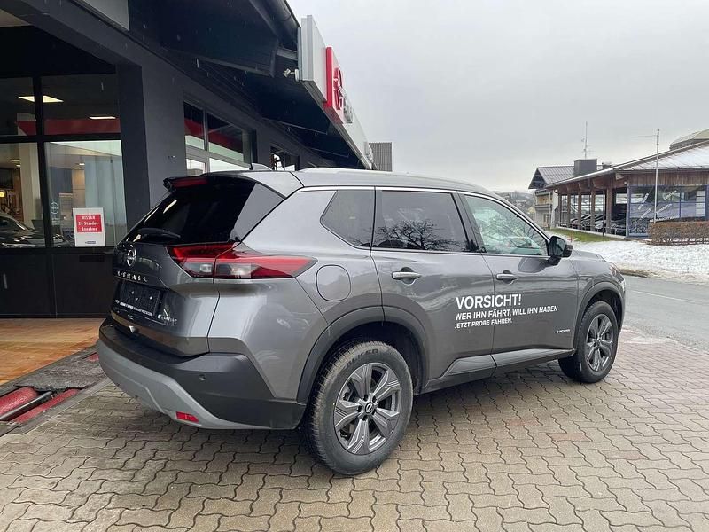 Gebraucht Nissan X-Trail N-Connecta 213 PS (156 kW) 2024 Grau SUV