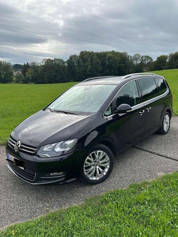 Gebraucht 2013 VW Sharan Highline Van / Kleinbus | € 12.500 (Teuer) - Bild 1/4