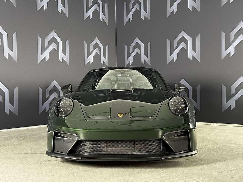 Neu Porsche 992 510 PS (375 kW) 2025 Grün Limousine