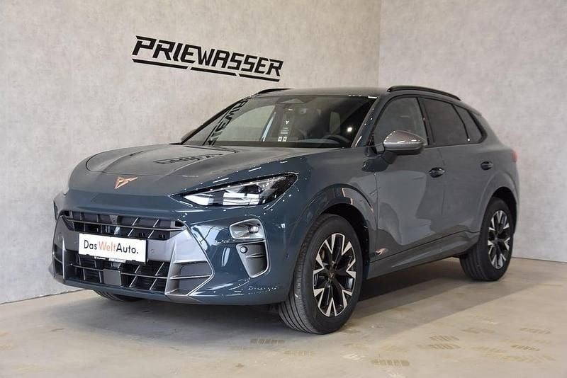 Dunkelblau normal Gebraucht 2025 Cupra Terramar SUV | € 33.990 - Bild 1/4