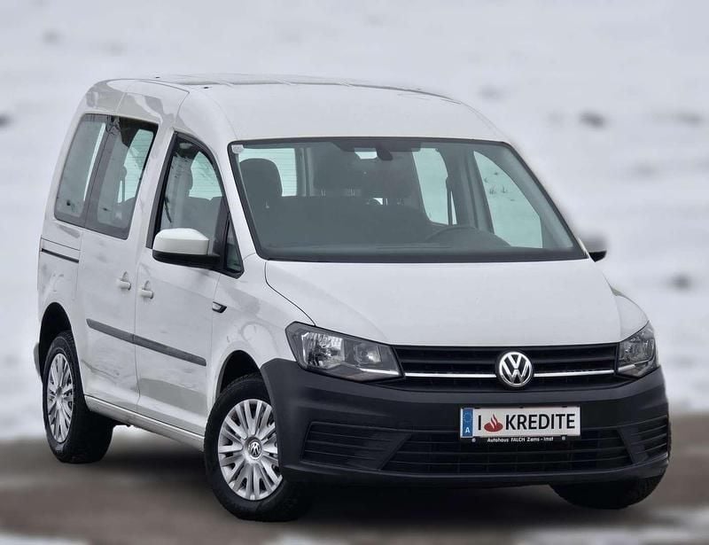 Gebraucht VW Caddy Trendline 102 PS (75 kW) 2016 Weiß Van / Kleinbus