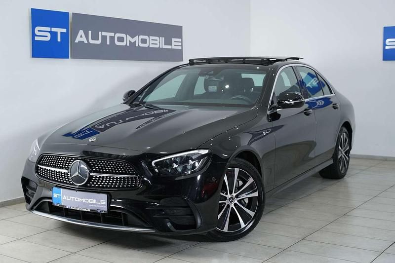 Gebraucht Mercedes E300 AMG line 194 PS (142 kW) 2022 Schwarz Limousine