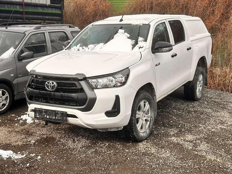 Gebraucht Toyota HiLux 150 PS (110 kW) 2021 Weiß Abholung