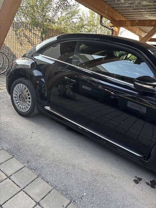 Gebraucht VW Beetle 105 PS (77 kW) 2018 Schwarz Limousine